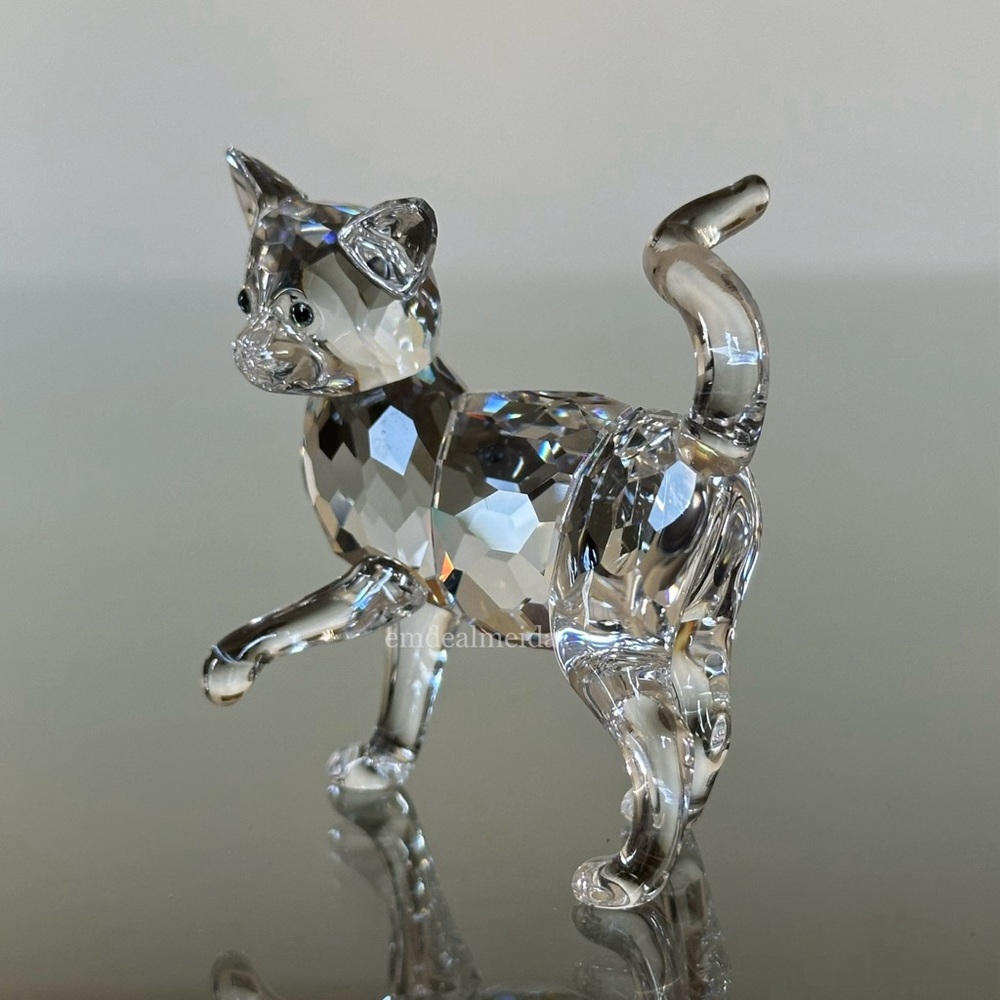 SOLD - Swarovski Crystal The Peaceful Countryside Mother Cat Standing 861914 - Picture 9 of 11
